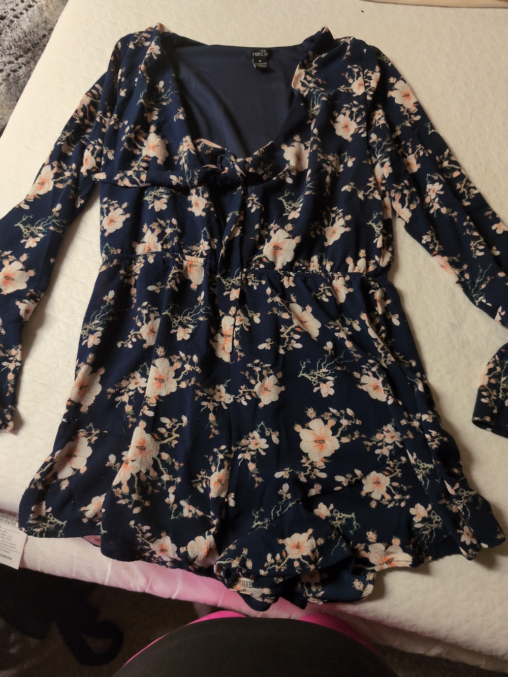 Rue21 Navy Floral Tie-Front Tunic Top